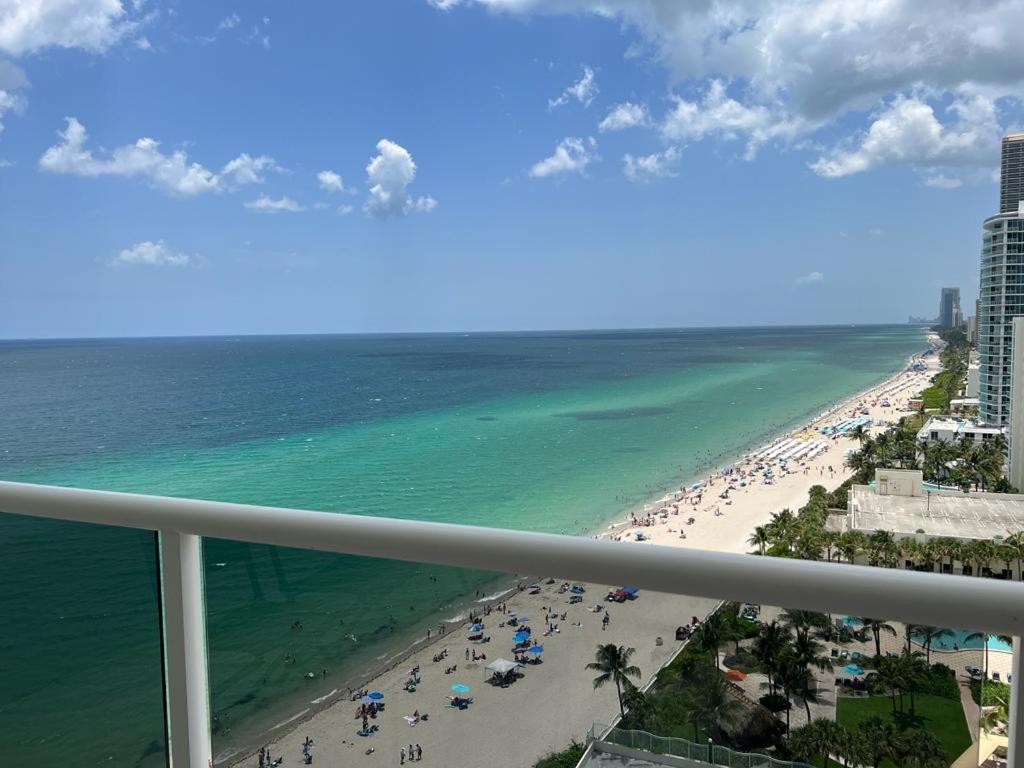 Penthouse Beach Front 1St Line, 2 Bedroom 2 Ba, New Decoration & Furnitures, Unobstructed View Of The Beautiful Atlantic, Free Parking Hollywood Exterior foto